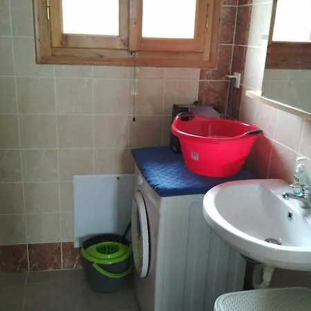 πέτρινο σπίτι με πισίνα Villa *